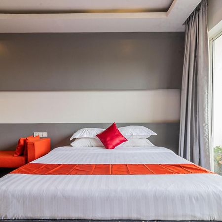 Angkor Sweet Night Hotel Сиемрип Экстерьер фото